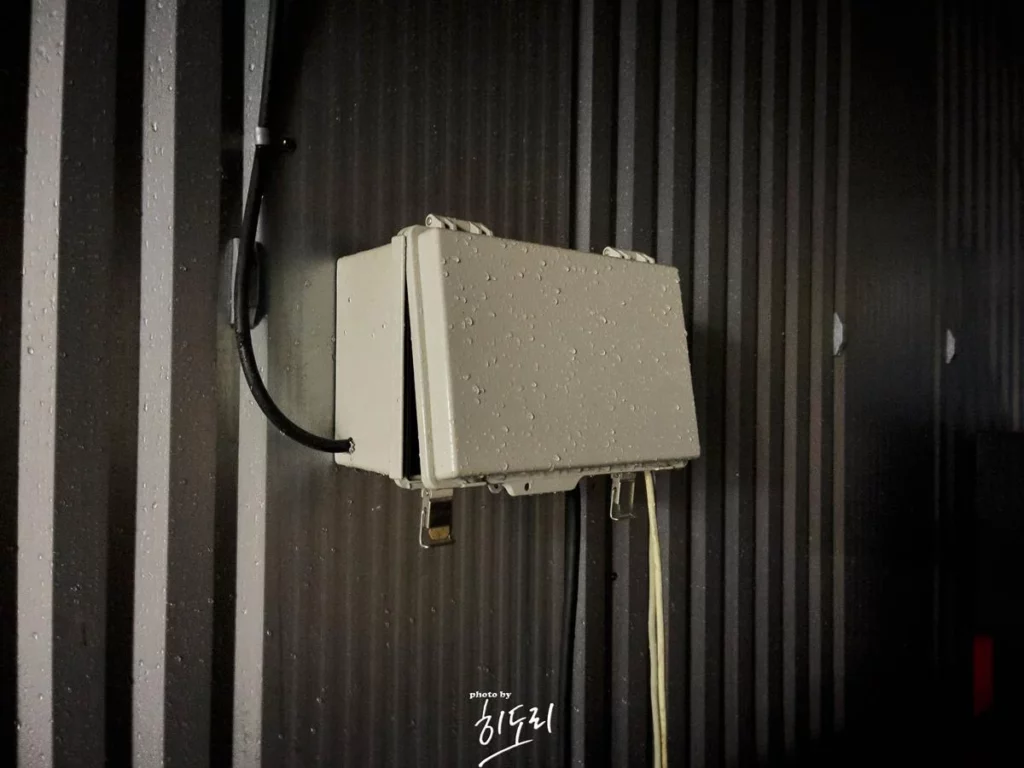 코나N 부분 랩핑! 본넷, a필러, c필러 순정틱하면서 양카냄새~